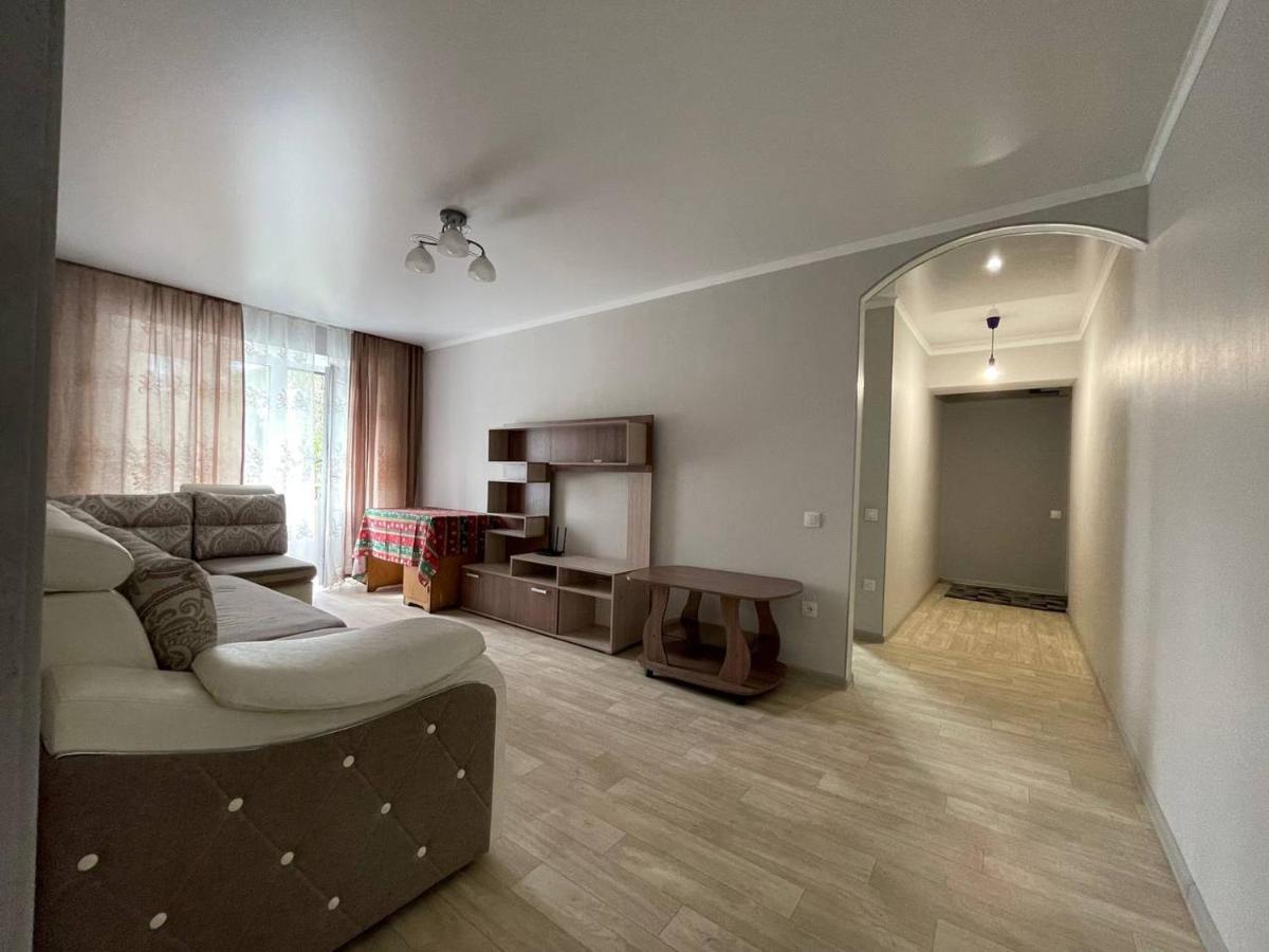 Apartment On Kievskaya Street Bishkek Exterior foto